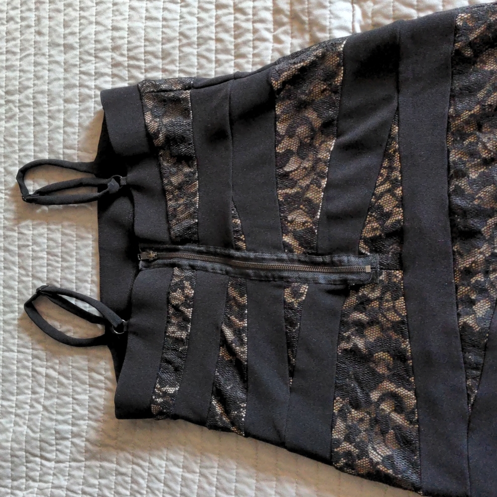 *SOLD*Torrid Black & Nude Lace Layered Bodycon Mini Dress - Picture 7 of 15